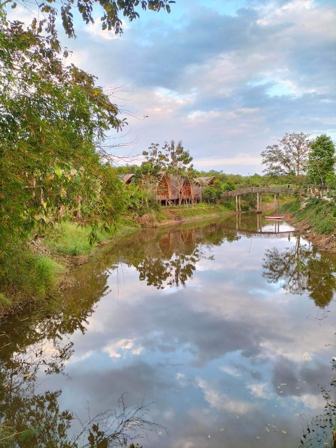 Rice Straw Green Lodge- Resort Quan Tom Exteriör bild