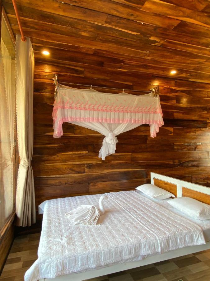 Rice Straw Green Lodge- Resort Quan Tom Exteriör bild